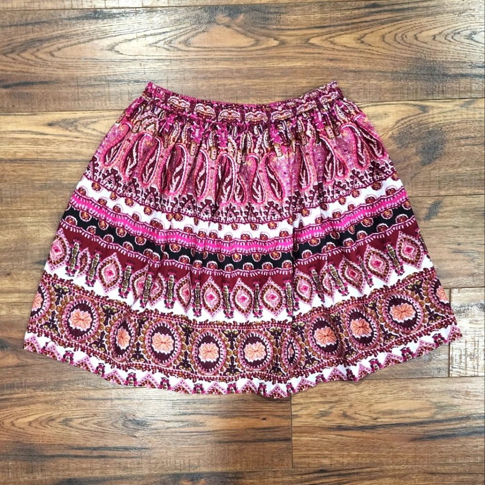 Sera Women's Paisley Print Above the Knee Bohemian Boho Chic Skater Skirt Small